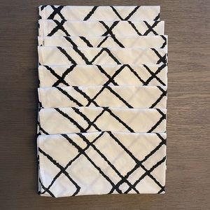 8 Crate & Barrel napkins